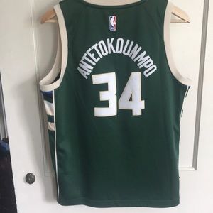 Giannis Nike Jersey!!! Milwaukee Bucks